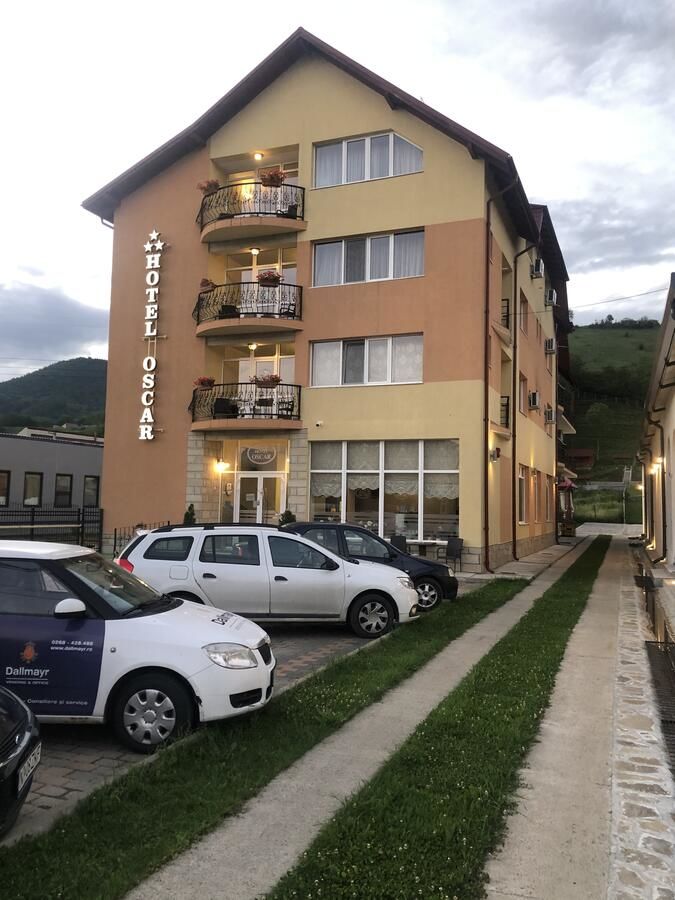 Отель Hotel Oscar Пьятра-Нямц-6